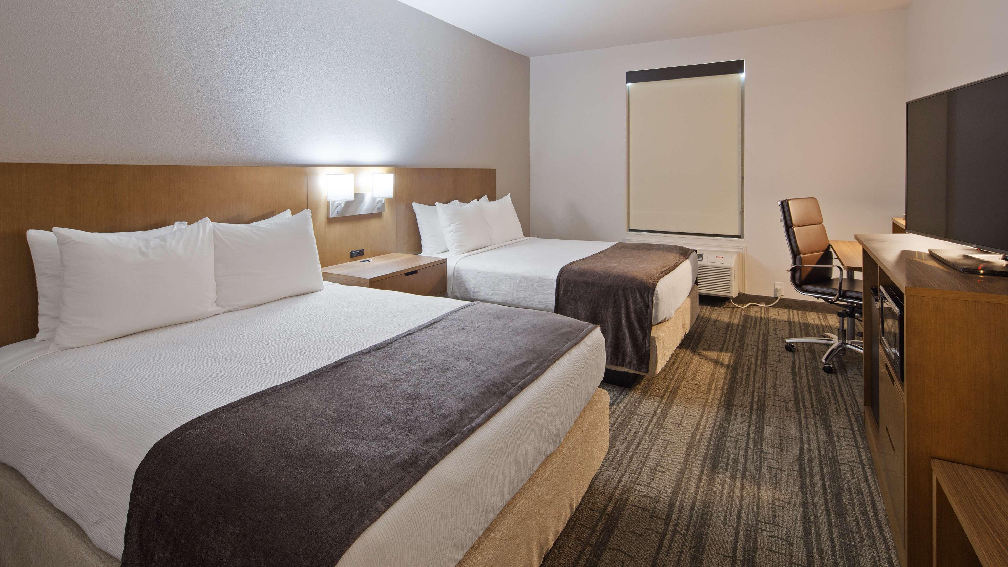 Best Western Green Oaks Inn La Vernia Exterior photo