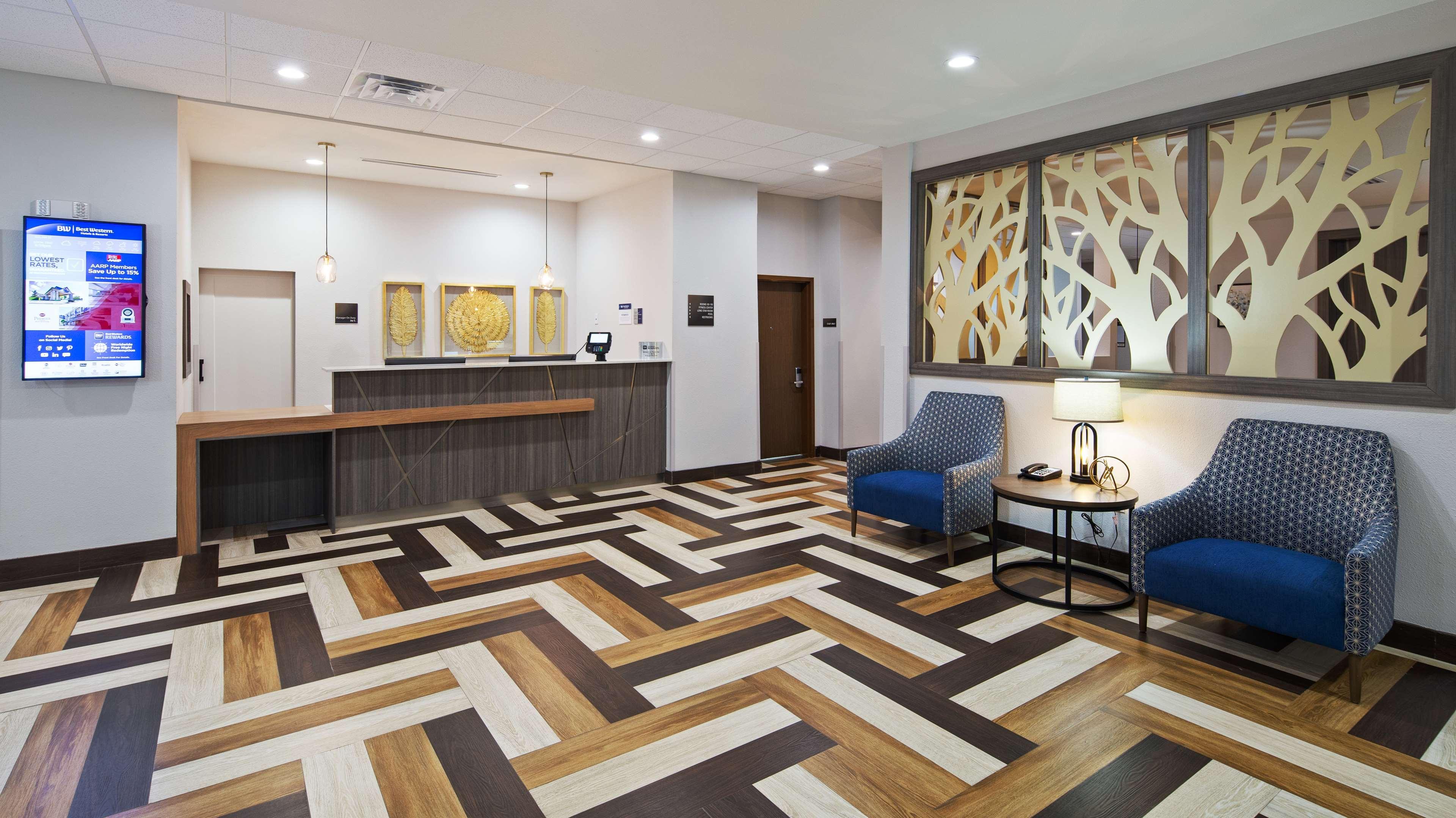 Best Western Green Oaks Inn La Vernia Exterior photo